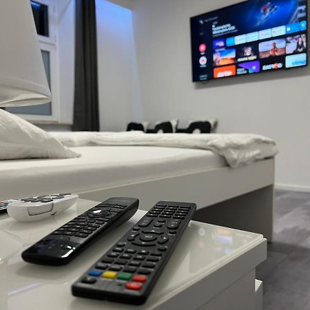 Freshly Renovated City Apartments Essen Kitchen Wifi Near Duesseldorf Airport Zewnętrze zdjęcie