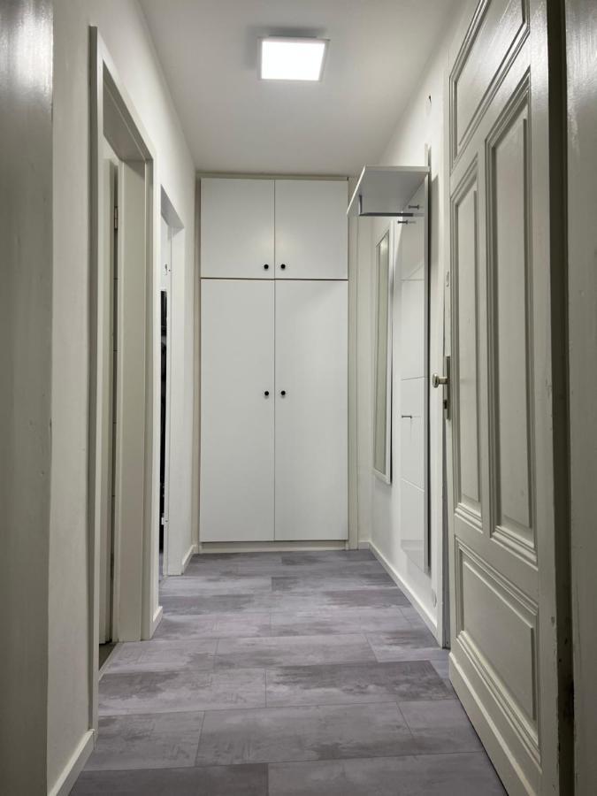 Freshly Renovated City Apartments Essen Kitchen Wifi Near Duesseldorf Airport Zewnętrze zdjęcie